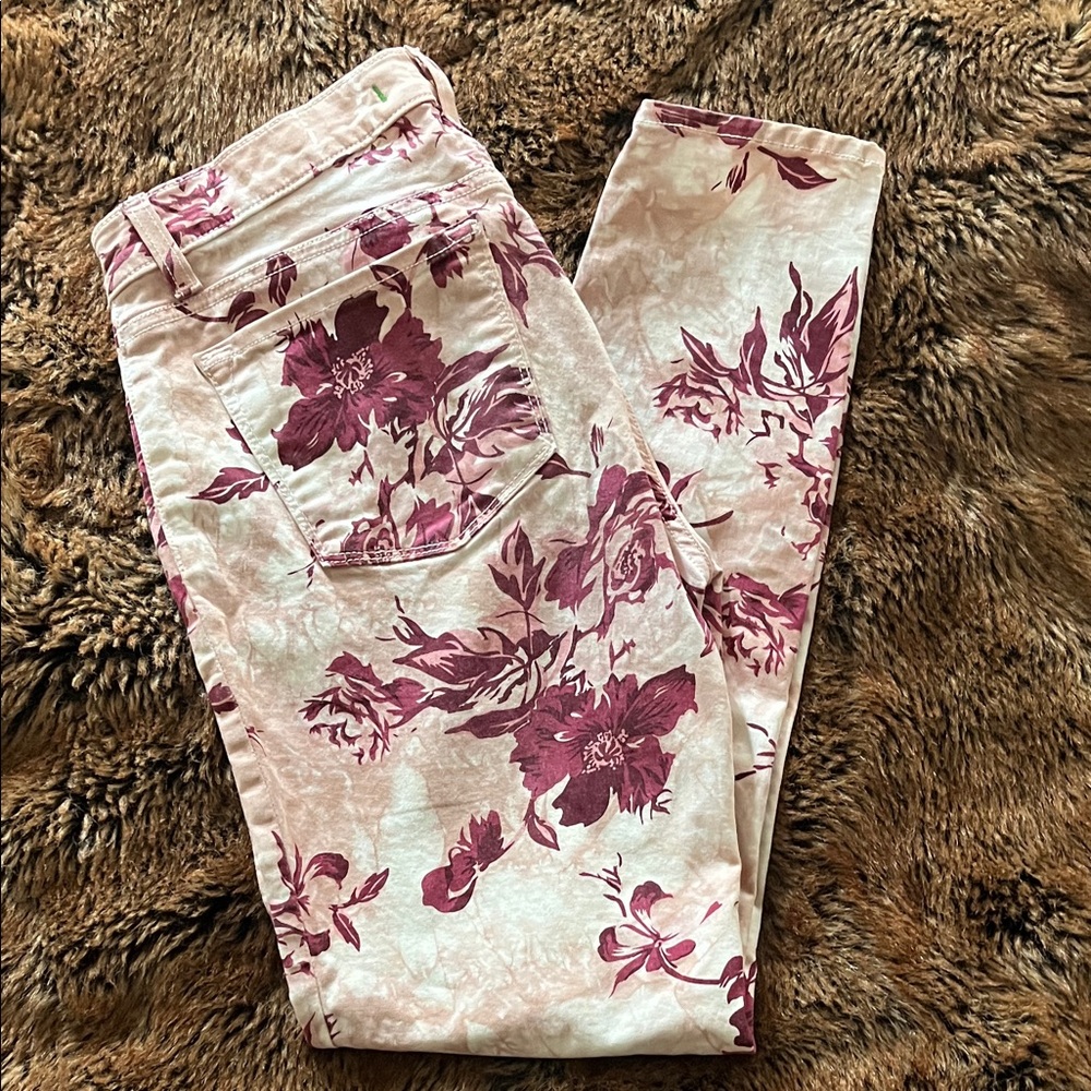 J Brand Pink Floral Capri Jeans